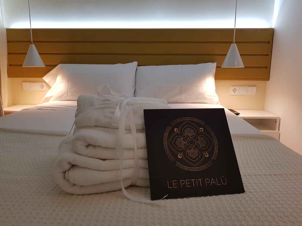Hotel Le Petit Palue-Fuencarral Madryt Zewnętrze zdjęcie
